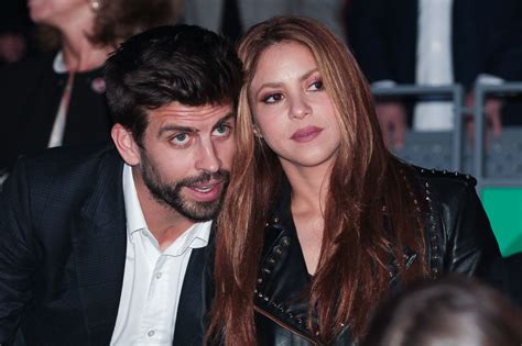 was shakira married to pique